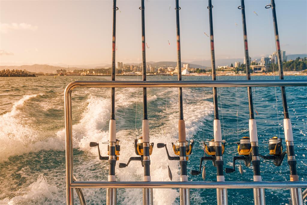 Cómo seleccionar los portacañas perfectos para su barco